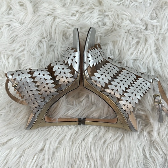 Eight Fifteen Silver & Gold Amazing Heels! Size 7 WORN BY CELEBRITIES - Picture 9 of 16